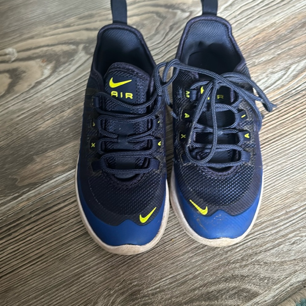 Nike air max